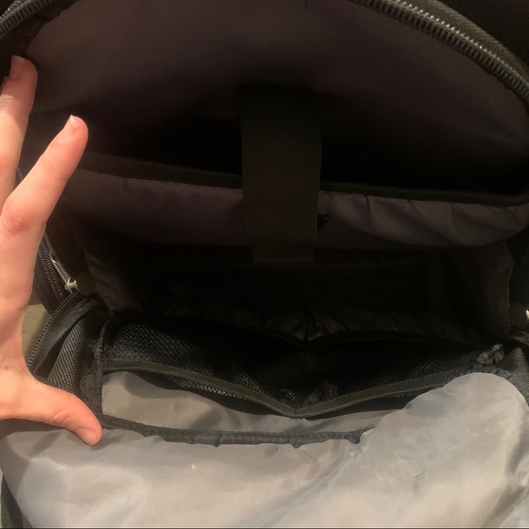 Backpack - Picture 6 of 9